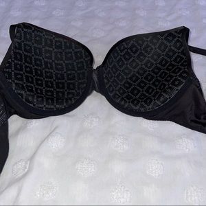 Victoria’s Secret, Black Bra